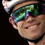 Wout van Aert remporte la 15e étape de la Vuelta sous une chaleur caniculaire.
