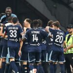 Le Paris FC remporte une victoire au Vélodrome grâce à un triplé de Lassine Sinayoko.