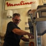 Presse Purée, restaurant vintage, se transforme en musée de la marque Moulinex