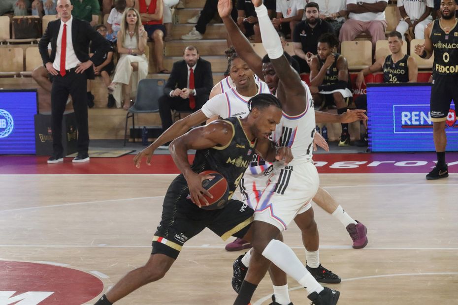 L’AS Monaco exclu des championnats professionnels et refusé en National 1.
