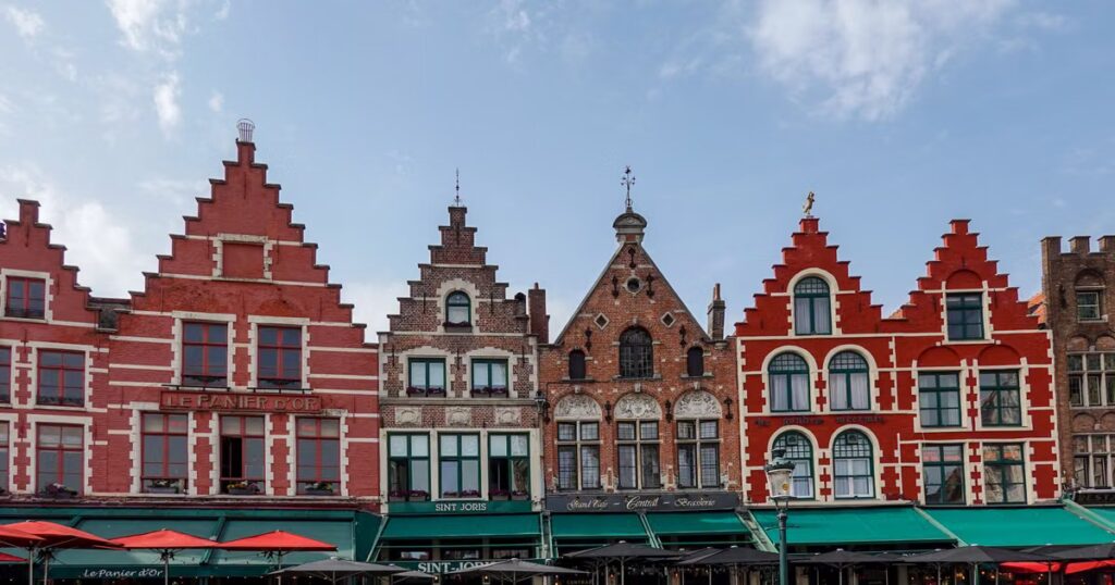 Pays-Bas et Belgique : augmentation des visites américaines dans les destinations touristiques.