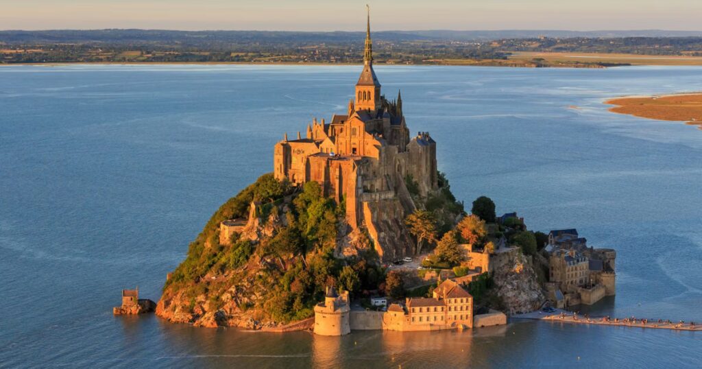 La Normandie et la Bretagne, zones d’accueil face aux effets du dérèglement climatique.