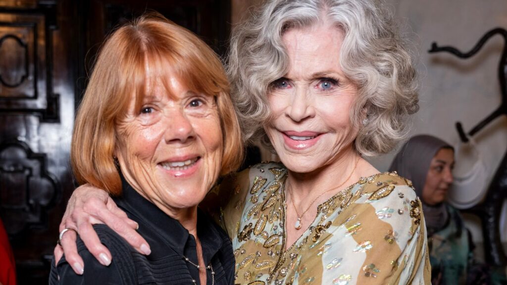 Jane Fonda exprime son émotion lors de sa rencontre avec Gisèle Pelicot à la Mostra de Venise
