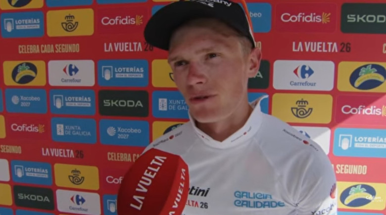 Oscar Onley annonce une avancée significative sur Omrzel lors de la Vuelta.