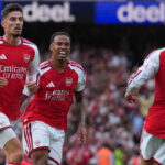 Arsenal bat Chelsea 2-1 et remporte le titre de champion