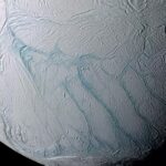 Des simulations expliquent comment l’océan d’Encelade fracture sa banquise