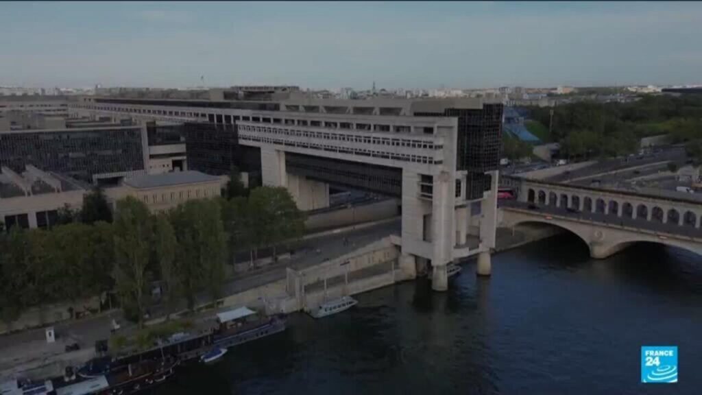 Economie : la France face à une possible récession, le gouvernement réagit officiellement.