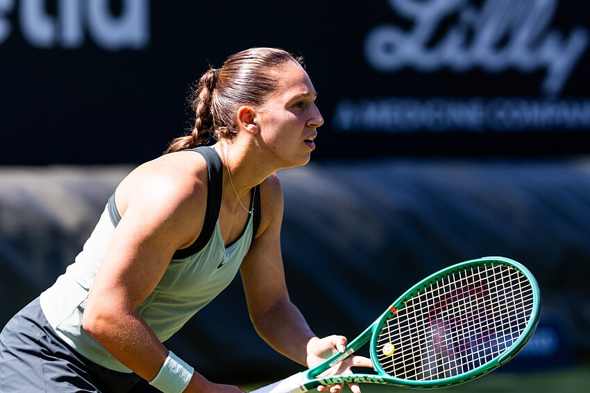 Diane Parry poursuit sa compétition après sa victoire à Monterrey au US Open de tennis.