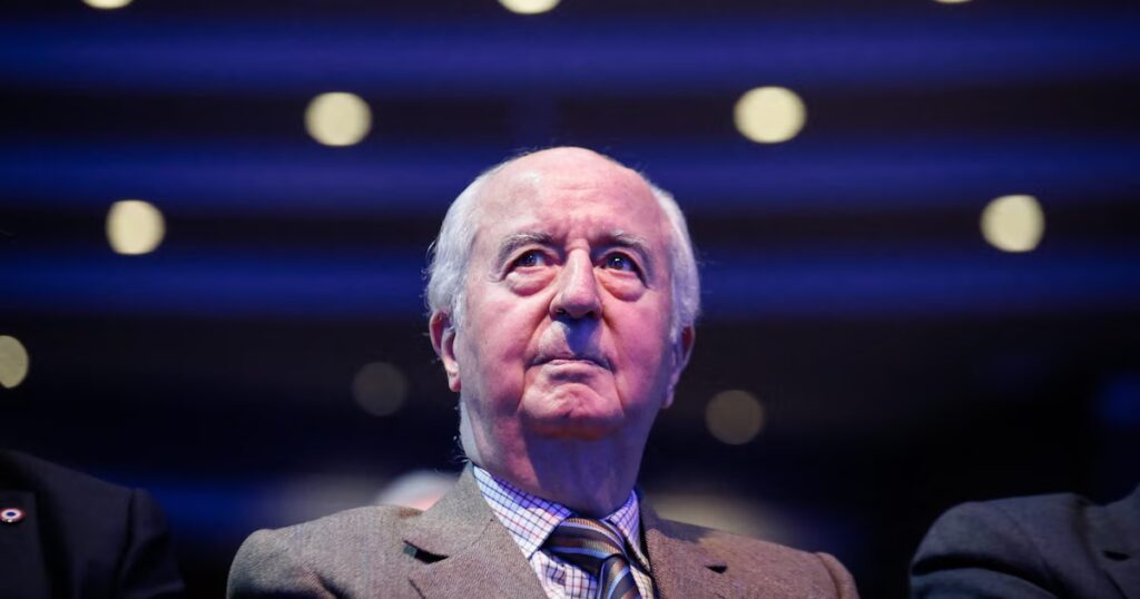 Mort d’Édouard Balladur : un parcours politique de Mai 68 à son affrontement avec Chirac.