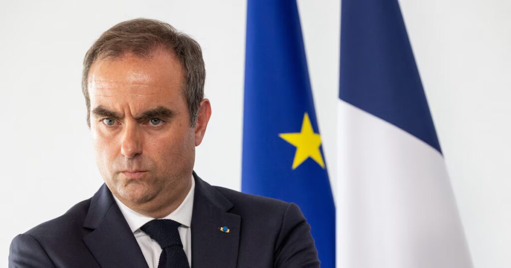 France : une mini-récession menace l’équilibre budgétaire et complique la situation économique.