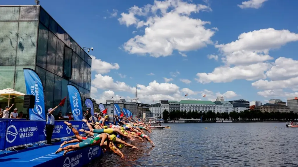Athlètes israéliens exclus de la manche de Coupe d’Europe de triathlon en Irlande du Nord.