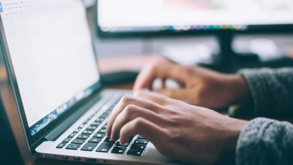 Une attaque informatique paralyse plusieurs sites du gouvernement français.