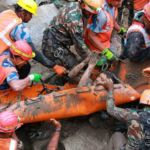 Himalaya : 1.384 morts et plus de 5.500 disparus suite à la crue.