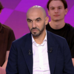 Walid Regragui débute comme consultant au Canal Football Club pour analyser les matchs.