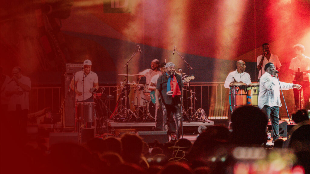 Tabou Combo en concert à Nuits d’Afrique : le compas haïtien attire un public international