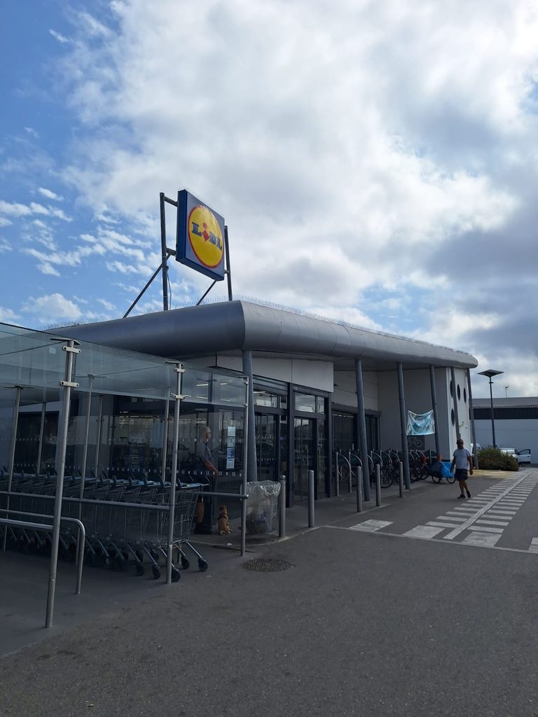 Mais Lidl avait autrefois une excuse : le prix