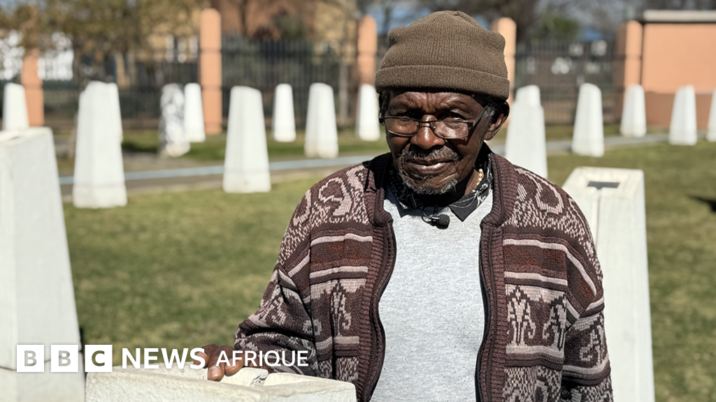 Survivants du massacre de Sharpeville en Afrique du Sud intentent une action en justice.