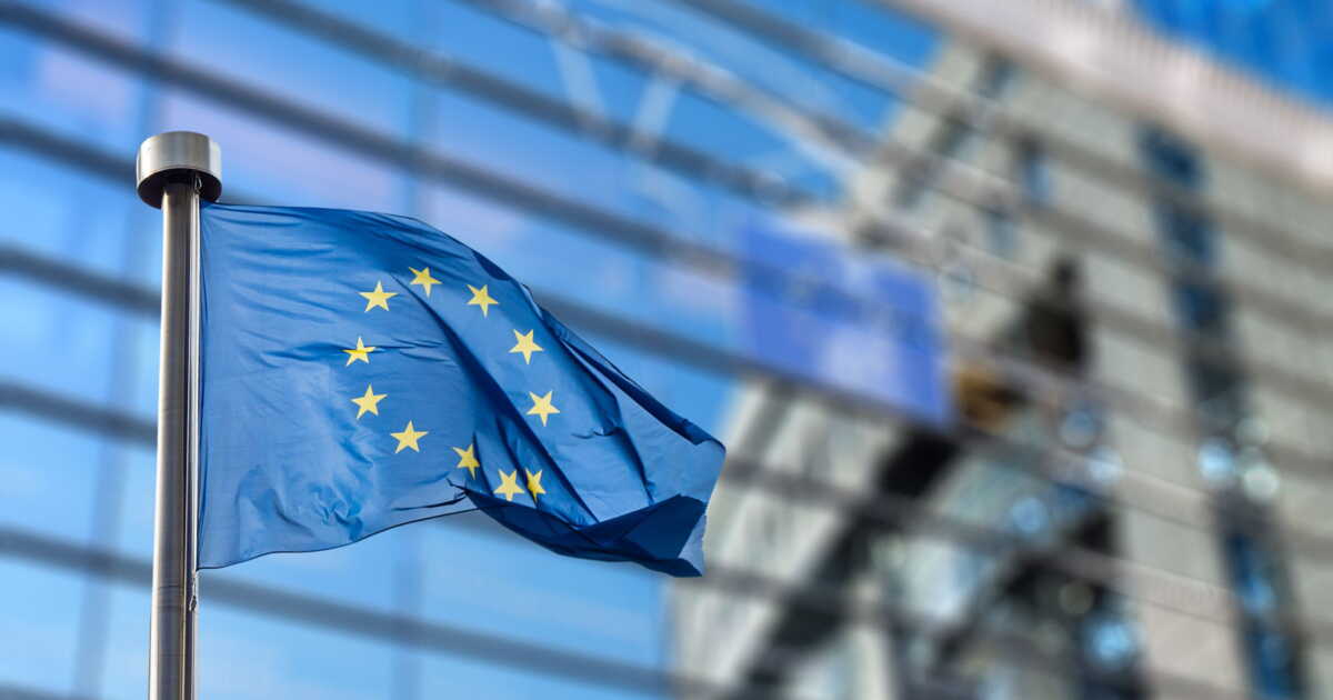 Annulation de la dette française : enjeux juridiques et économiques à examiner