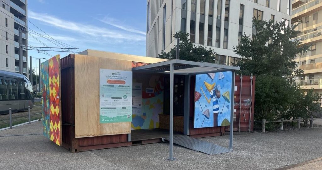 Bordeaux : une ombrière installée dans un conteneur maritime près de la gare
