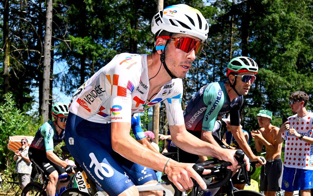 Nicolas Breuillard rejoint la XDS Astana en tant que nouvel entraîneur principal.