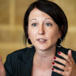 Trop bas niveau des élèves : Crystel Graf répond aux inquiétudes des patrons éducatifs.
