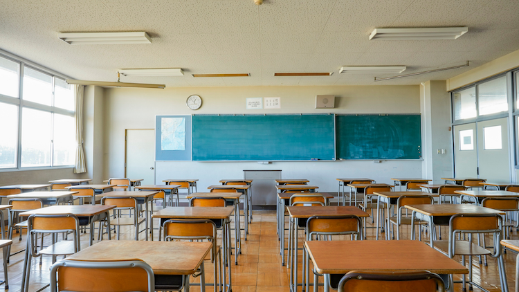 Première rentrée des enseignants : défis et attentes en milieu scolaire