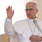 Le pape refuse de rencontrer un collectif de victimes de Bétharram, suscitant la consternation.