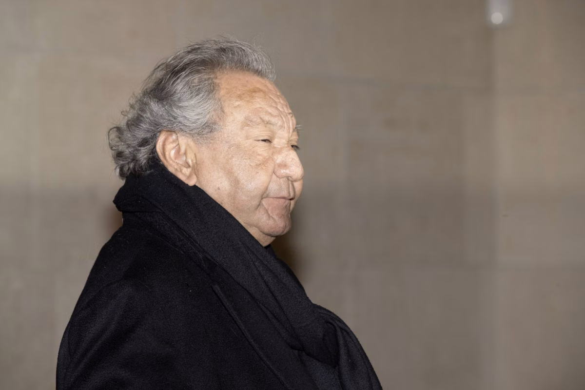 Simon Abkarian souligne la disparition du cinéma de Tony Gatlif, reflet de la misère festive.