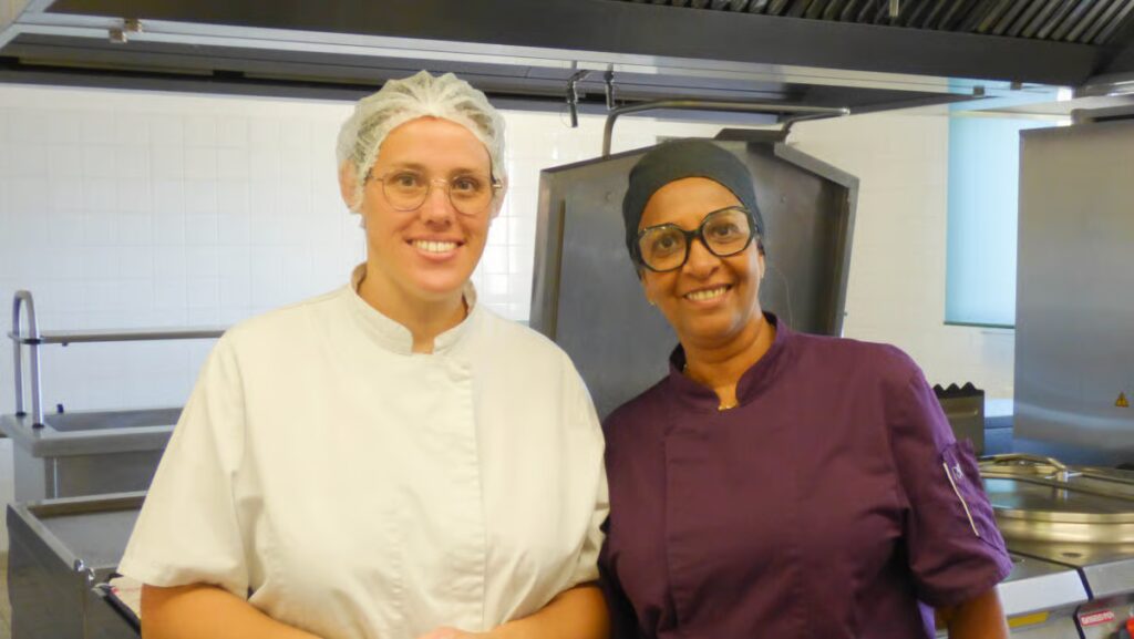 Malaucène : le restaurant scolaire accueille une nouvelle cheffe de cuisine.