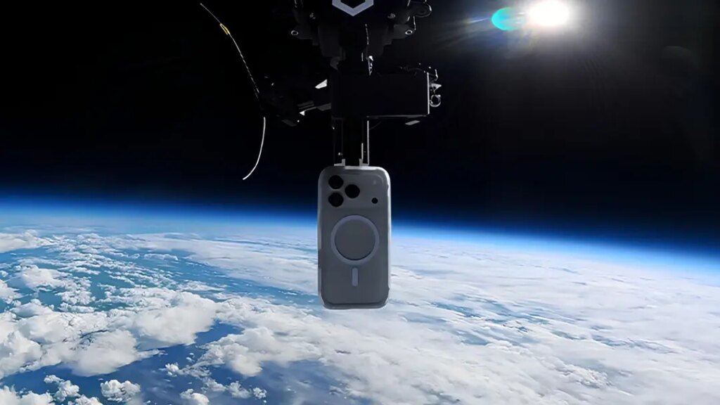 Un téléphone lâché à 30 607 mètres en Suède récupéré intact par une marque.