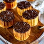 Gâteaux moelleux en coque de chocolat : une spécialité pâtissière en pleine expansion en France
