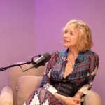 Hélène de Fougerolles évoque le long parcours de diagnostic de l’autisme de sa fille Shana