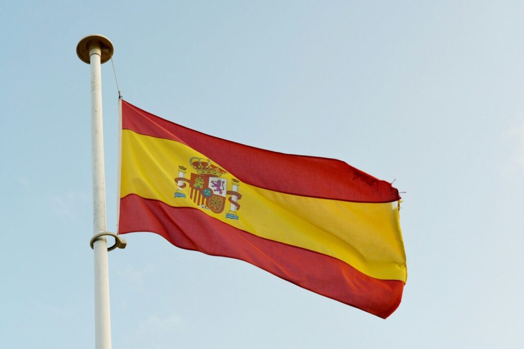 Rendez-vous immigration en Espagne : des créneaux revendus à 400 € par des intermédiaires