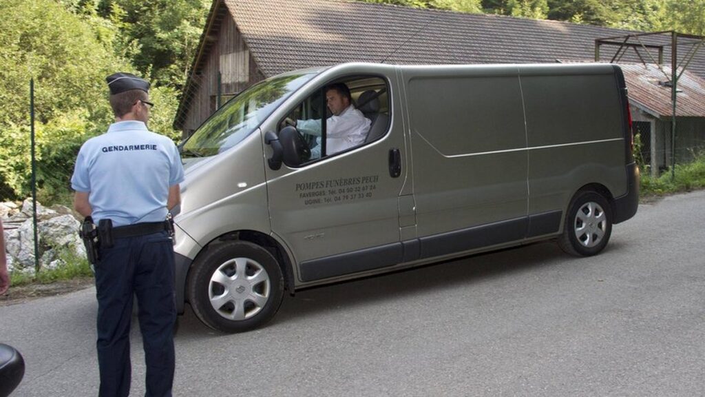 Tuerie de Chevaline : des analyses en cours après la découverte d’une arme dans le lac d’Annecy