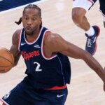 Leonard de retour avec les Raptors, renforce l&rsquo;effectif de Toronto en NBA