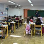 Rentrée scolaire : les élèves de France retrouvent les bancs de l’école avec de nouveaux protocoles sanitaires.