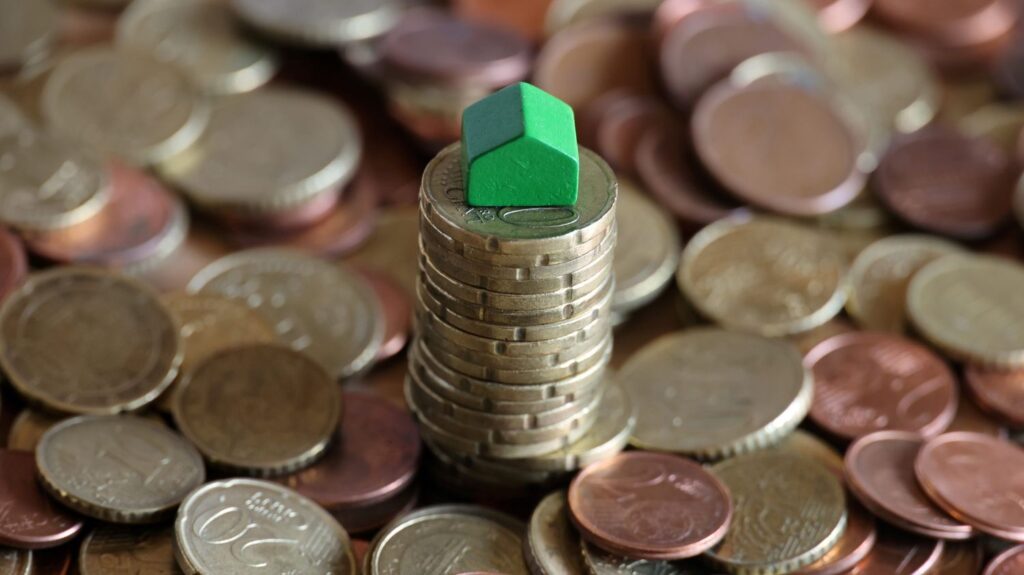 Taxe foncière : hausse limitée mais disparités selon les communes en France