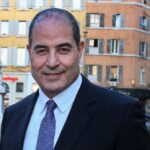 Mohamed Laqhila propose la création d&rsquo;un troisième bloc politique en France.