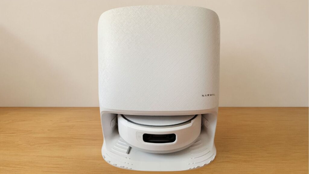 Test du Narwal Freo 20 : évaluation des performances du robot aspirateur laveur.