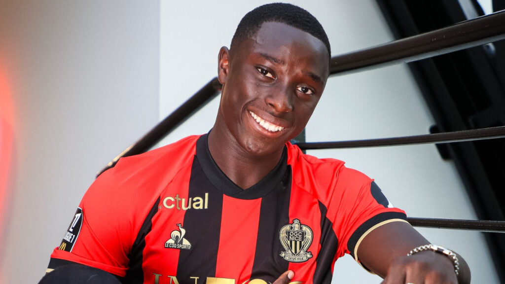 OGC Nice : Antoine Mendy diagnostiqué avec une rupture des ligaments croisés