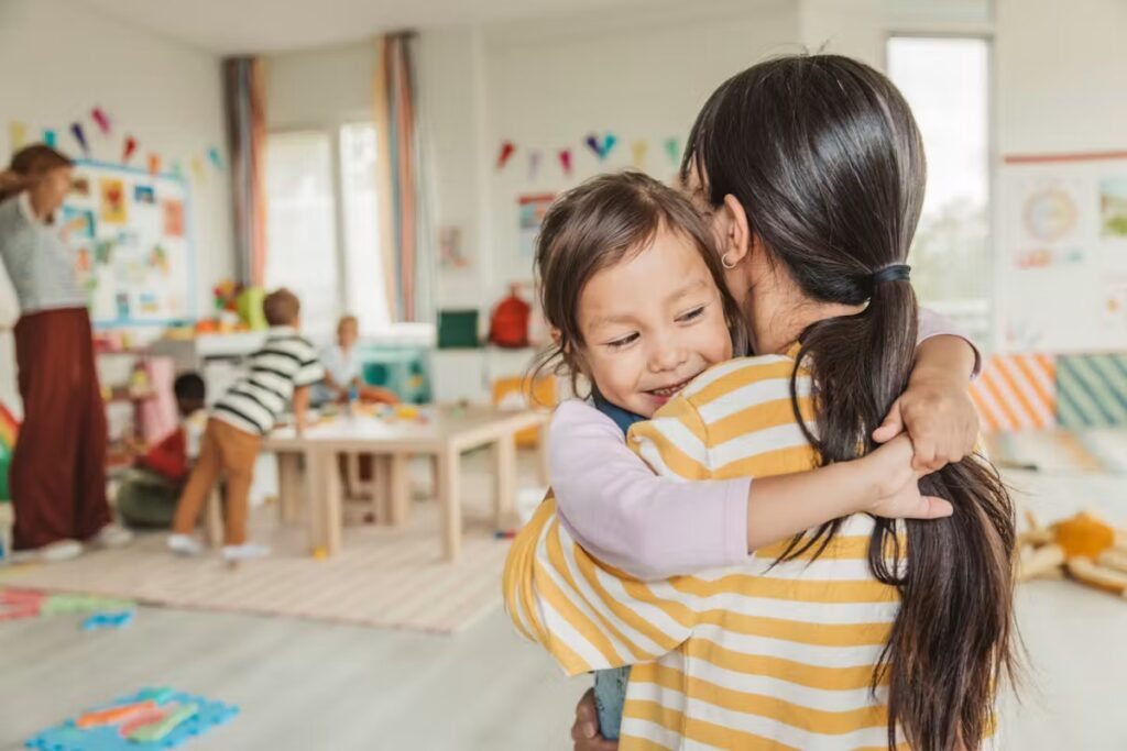 Les parents français négligent leur sommeil, selon des psychologues en septembre.