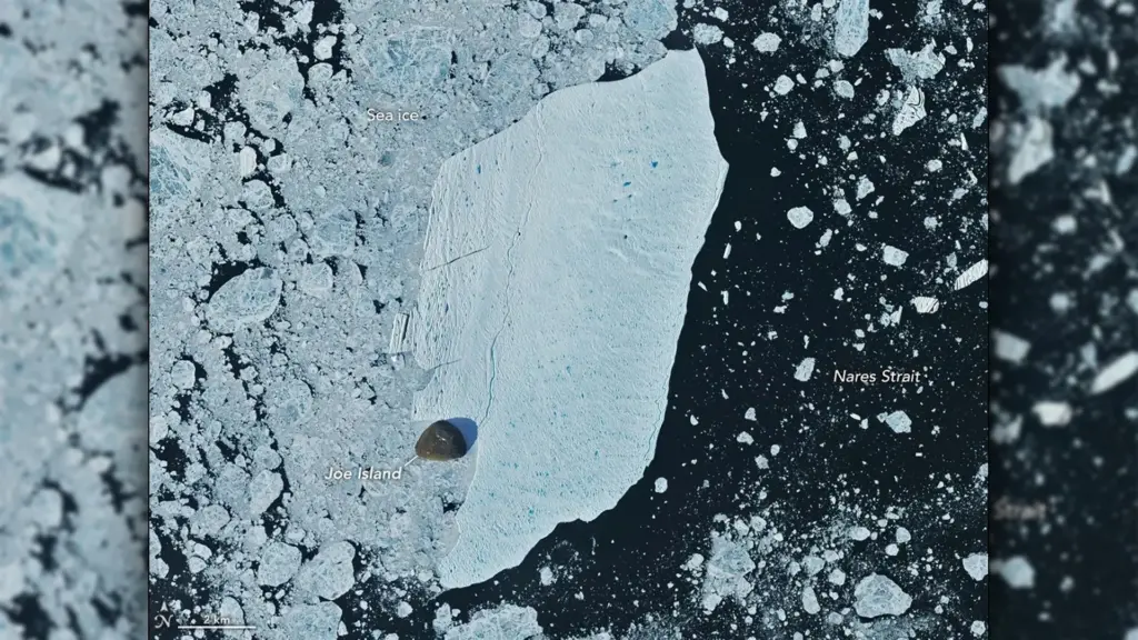 Un iceberg géant du Groenland percute l’île Joe et reste intact.