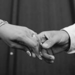 « Marie, 20 ans plus âgée que Guillaume, annonce son prochain mariage »