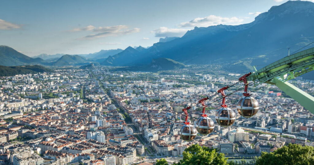 Respect du contrôle des loyers à Grenoble : état des lieux et implications pour les locataires.
