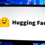 Nvidia acquiert la plateforme d’IA Hugging Face, fondée par trois Français.