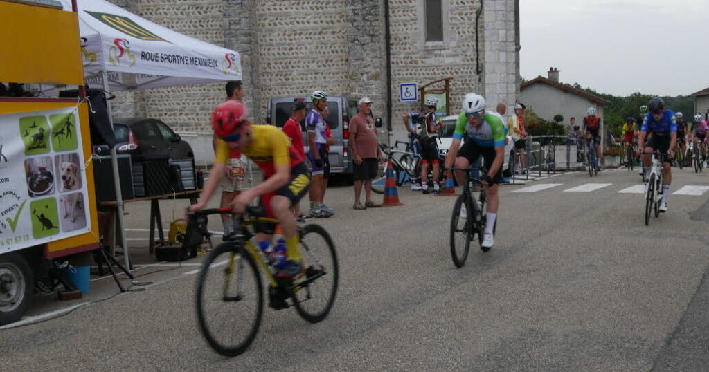 Cyclisme : la Roue sportive de Meximieux organise les 28e Boucles châtenaysiennes.