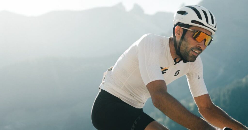 Martin Fourcade termine 9e lors de sa première course depuis sa retraite en Haute-Savoie.