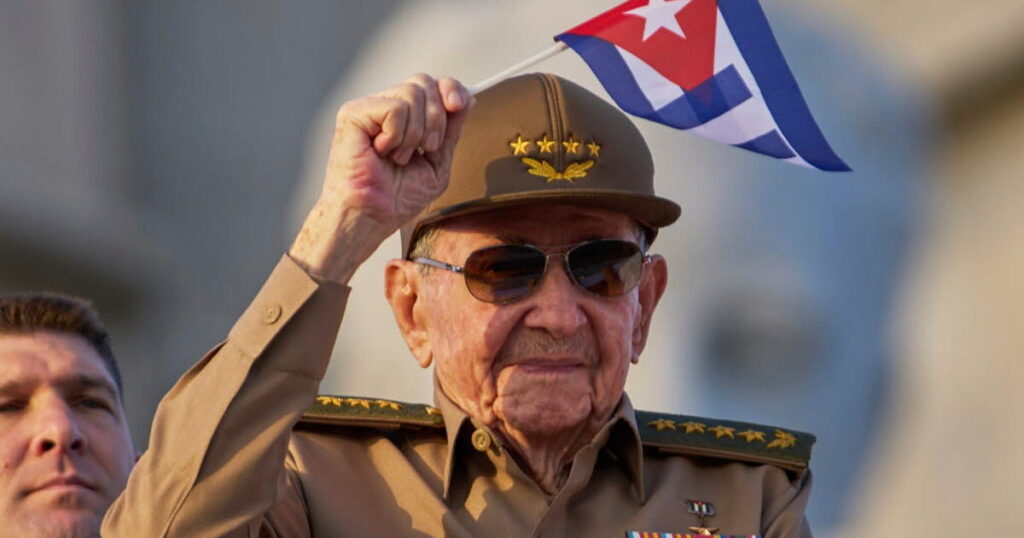 Raul Castro, ancien président de Cuba, apparaît à la télévision à 95 ans.