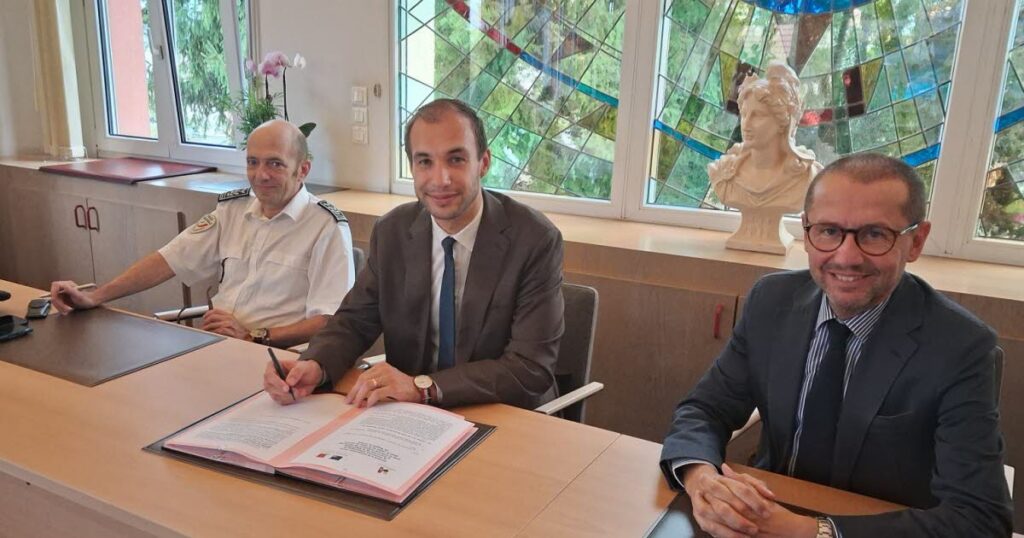 Huningue : le procureur et le maire signent deux conventions pour renforcer la sécurité locale.