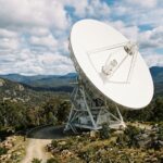 Antenne de 4 000 tonnes près de Canberra : l’arrêt de onze mois expliqué par des travaux.